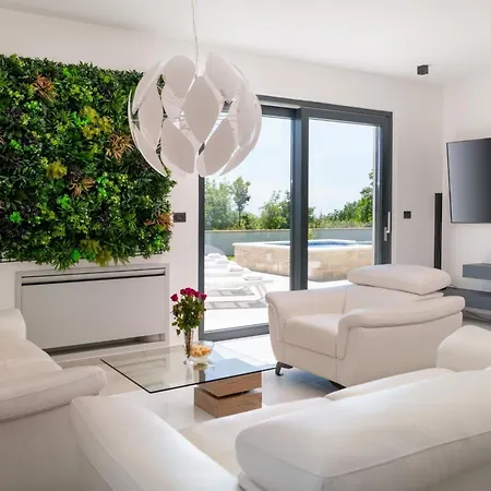 Ferienhaus Maem By Interhome