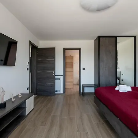 Maem By Interhome * Juršići